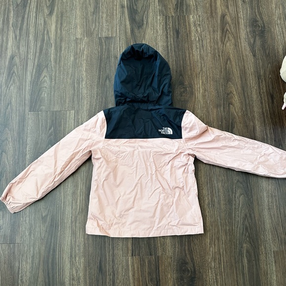 Dusty rose pink The Northface rain jacket - Picture 2 of 4